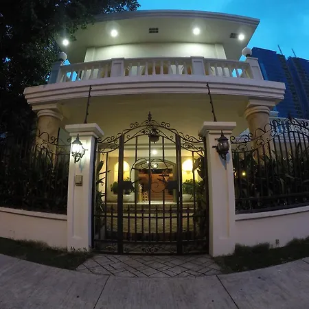 Paradise Hostel